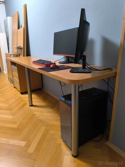 Postel s úložným prostorem - 11