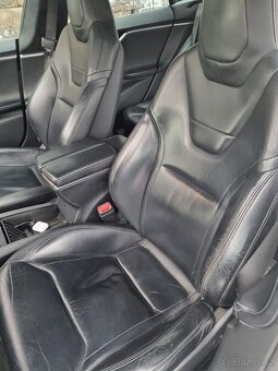 Tesla S Performance - 11