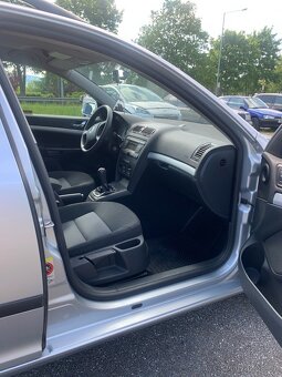 Prodám Škoda Octavia 1.9TDI combi - 11
