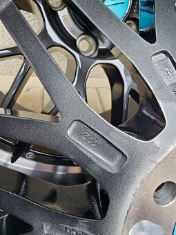 5x112 r19 Dotz revvo - 11