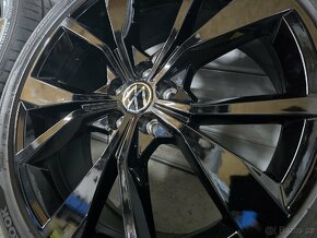 Letní ALU kola Misano Volkswagen T-CROSS 5x100 - 11