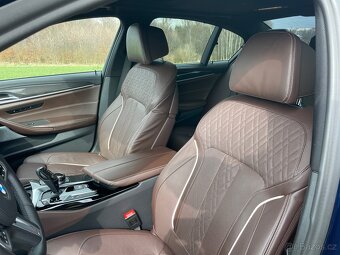 Bmw m550i  2020 lift záruka 1 rok 4x4 - 11