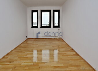Pronájem rodinného domu 5+1, 220m2, Praha 4 - Chodov, ul. Kl - 11