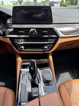BMW 530d 195kw xDrive Luxury Line 122tkm - 11