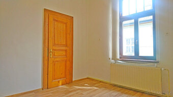 Pronájem 4+1, 125m2(zahr.)(Staré Město, nám. Štefánikovo) - 11