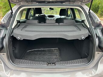 Ford Focus 1,6i 77kw výbava FUTURA - 11