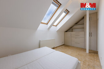 Prodej bytu 4+kk s garáží, 70 m², Karlovy Vary, ul. Husova - 11