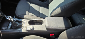 Mercedes-Benz B180, r.v. 2012, nájezd 167000km - 11