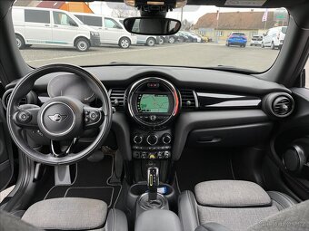 Mini E Cooper SE 135KW Aut.SOH94%,Navi,LED vč DPH - 11