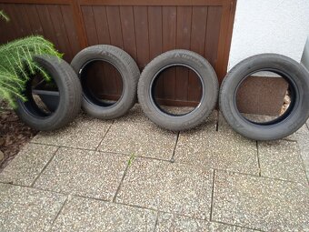 Letní pneu 205/ 60 R16" - 11