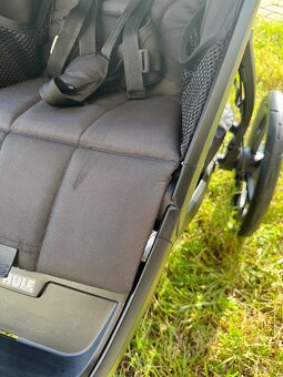 Kočárek v aukci Thule Urban Glide 2 - 11