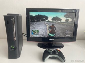 XBOX 360 Elite - na ND/ opravu - 11