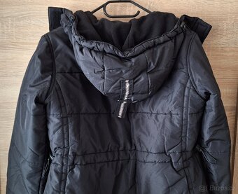 Dámská černá zimní bunda FISHBONE - 11