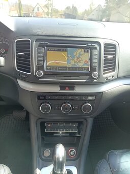 Prodám VW Sharan 2.0TDI 130kw,  7 míst. - 11