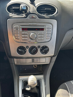 Ford Focus 1.6TDCi 80kW, RV 2009, Klima, ALU, Manual - 11