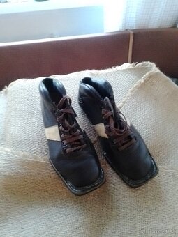 Retro starožitné dřevěné běžky - 11