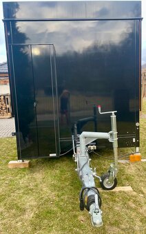 Profesionální Food Trucku ROKA WERK (2023) - 11