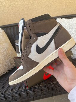 Jordan 1 High Dark Mocha Travis Scott 43 - 11