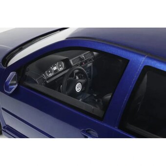 Volkswagen Golf R32 Blue Deep Nacre 6X 2002 1:12 OttoMobile - 11