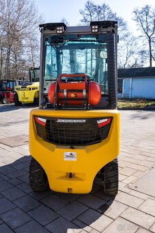 Vysokozdvižný vozík Jungheinrich TFG 430s (VV0060) - 11