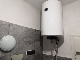 PRODÁME RD 3+1 S GARÁŽÍ A ZAHRADOU V PV 776878002 - 11