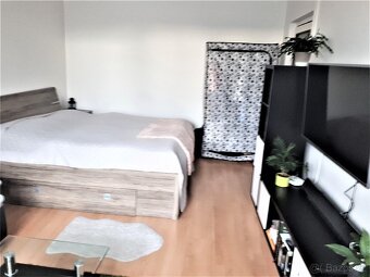 Pronájem bytu 1+1, 32 m2, ul. V. Talicha - 11