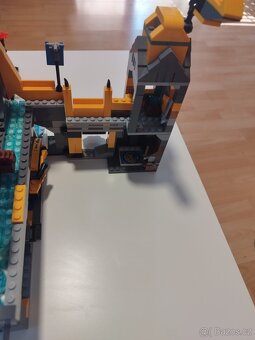 Legends of Chima, Lví chrám Chi 70010 - 11