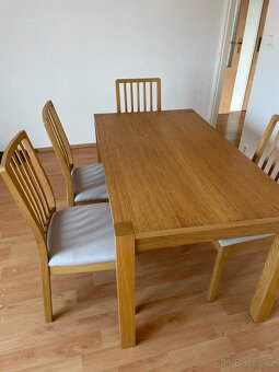 Jídelní stůl IKEA + 4 židle - 11