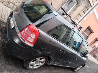 Prodám Opel zafira 2010 7 mistné viz foto - 11