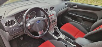 Ford Focus - 11