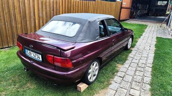 Ford Escort cabrio, rok 1995, najeto 19500 km - 11