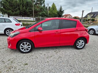 Toyota yaris - 11