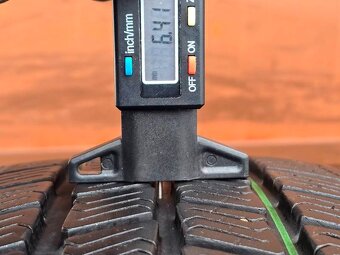 Zimní Barum 215/60/16 XL - 11