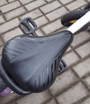 dětské kolo SPECIALIZED Hotrock 12 “ - 11