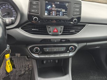 Hyundai i30 combi - 11