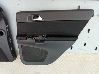 Volvo V50 facelift tapece - 11
