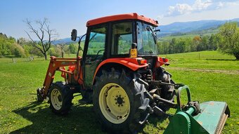 Traktor KIOTI DK551C - 11