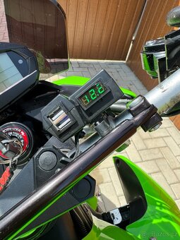 Kawasaki Z1000 - 11