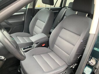 Škoda Octavia combi 1.6 MPI Ambition r.v.2005 - 11