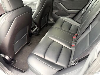 Tesla Model 3 SR+ / 2019 / DPH / 239 kw - 11