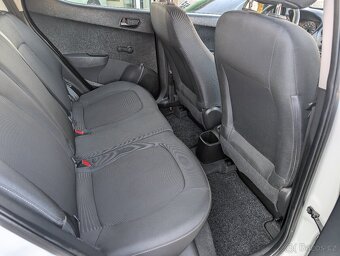 HYUNDAI I10 1,0i 49kW 7/2017 KLIMA - 11