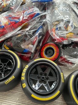 NOVÉ Ferrari SF-24 F1 - 1361ks kostek - 11
