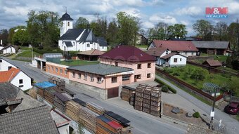 Prodej výrobního objektu s rodinným domem, 1200 m², Spálov - 11