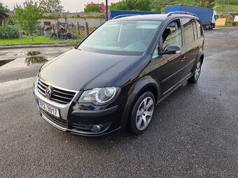 Prodám touran cross 2.0tdi 103kw perfektním technickým stavu - 11