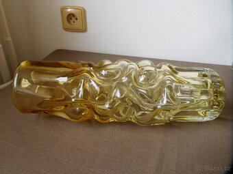 VÁZA - PAVEL HLAVA - MOZEK - HUTNÍ SKLO - 11