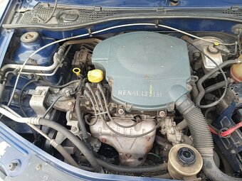 Dacia Logan 1.6i 2006 - 11