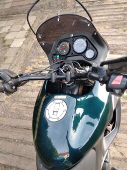 Aprilia Pegaso 650 i.e. - 11