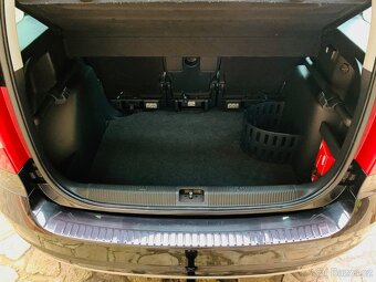 ŠKODA YETI 2,0TDI 103KW 4X4 -AMBITION- - 11