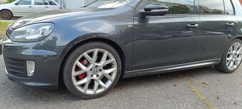 Volkswagen Golf 6 GTI edice 35 173 kw - 11