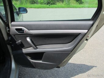 PEUGEOT 407 - 1.6 HDi Kombi - nové STK - 11